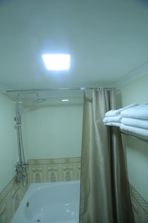 Bukhara Baraka Boutique Hotel מראה חיצוני תמונה